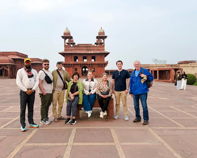 From Delhi: Private 2-Day Agra Trip with 3-Star Hotel Stay and Visits to Taj Mahal and Agra Fort