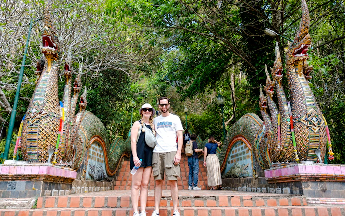 Chiang Mai Doi Suthep Temple and Wat Pha Lat Small-Group Guided Hike on Monk's Trail