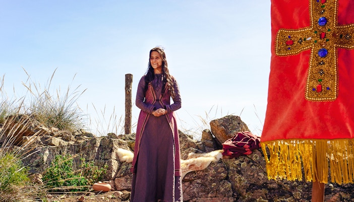 Puy du Fou's De Tal Palo show with actors in period costumes performing a historical reenactment.