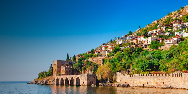 Descoperiți cele mai interesante atracții în Antalya