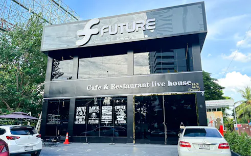 Cafe and restaurant exterior in Bangkok, part of the Full-Day Historical Guided Tour.
