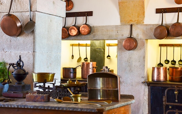 Skip-the-Line Tickets to the Royal Palace of Madrid and the Royal Kitchen