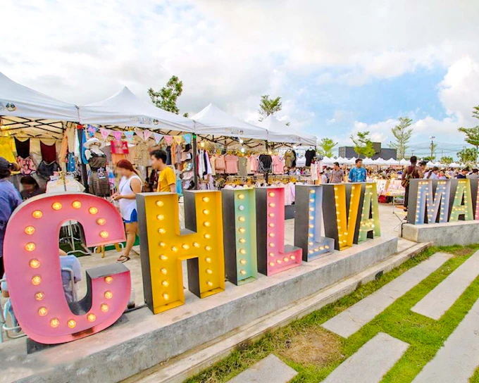 Phuket City Highlights Tour with Night Market