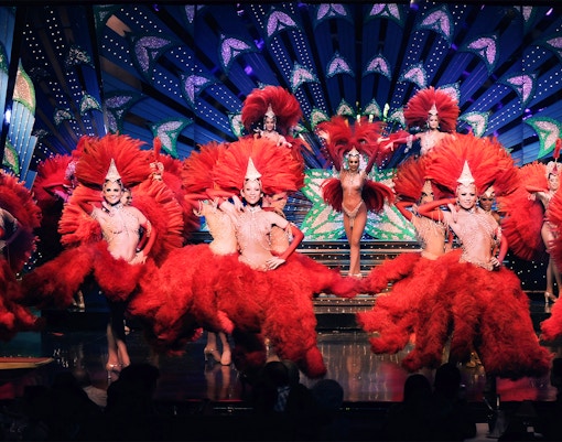moulin rouge show dorris girls