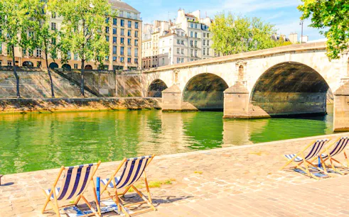 tour autoguiado a pie por el barrio del marais de parís y juego de pistas-1