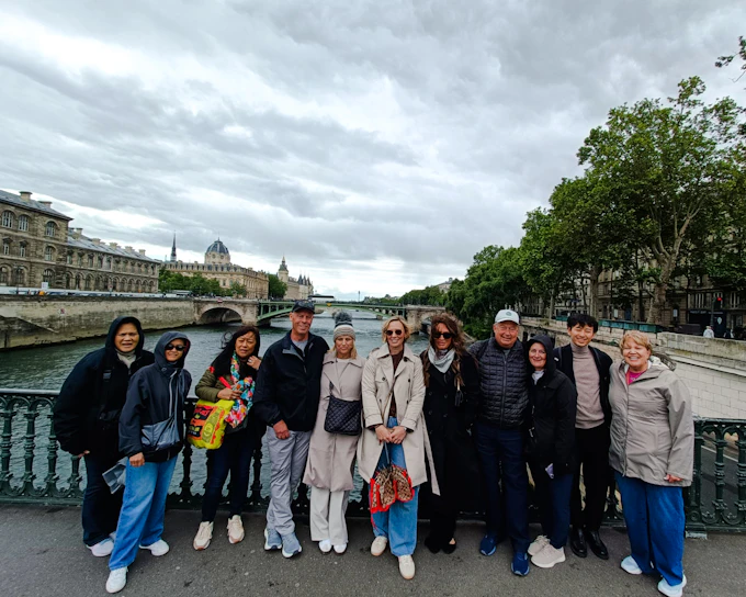 Paris City Highlights Walking Tour