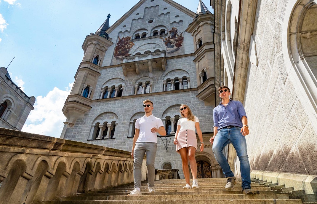 Neuschwanstein guided tickets including entry into the castle interiors