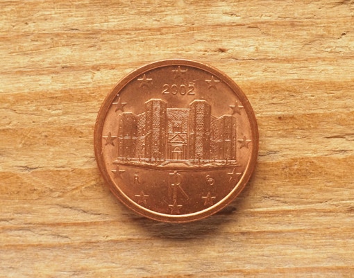 1 cent coin showing Castel del Monte, currency of Italy, EU
