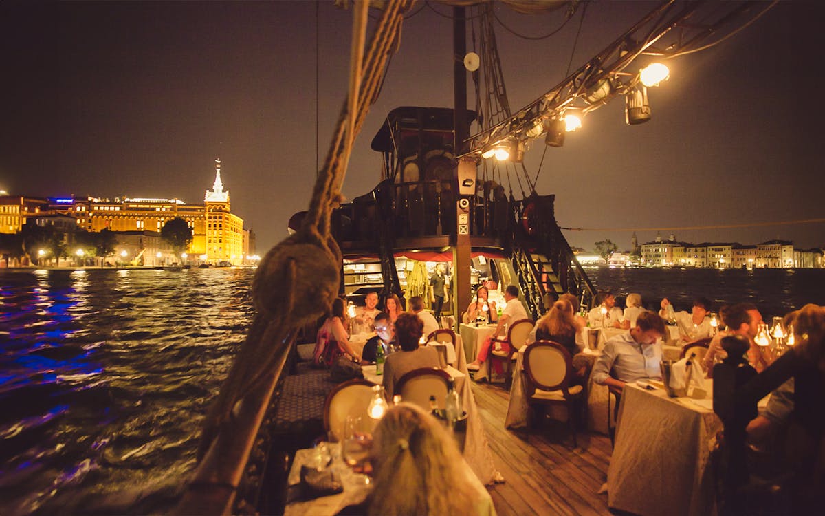 3-hour galleon dinner cruise in venice-12 3-hour galleon dinner cruise in venice-12