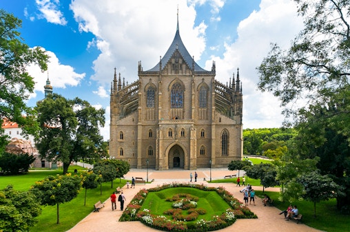 From Prague: Kutná Hora Bone Church & St Barbara's Church Day Trip