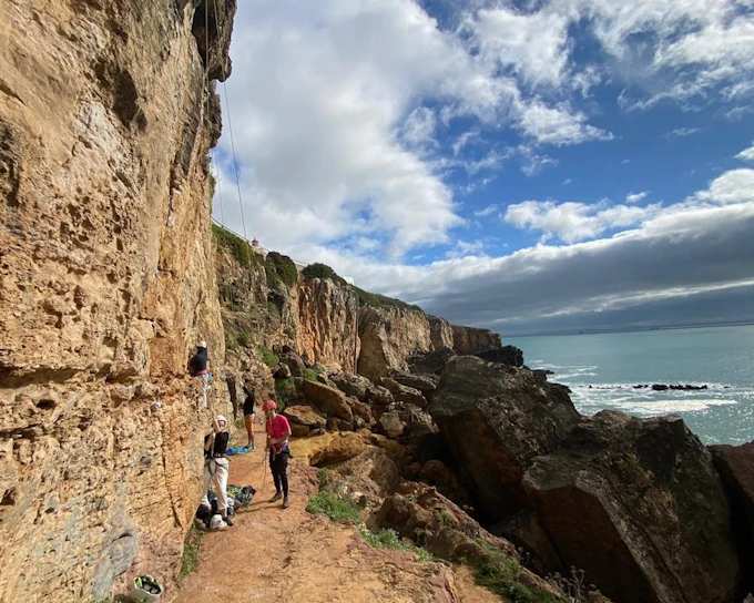 Guia Cascais Rock Climbing Guided Tour with Certified Guide and Equipment