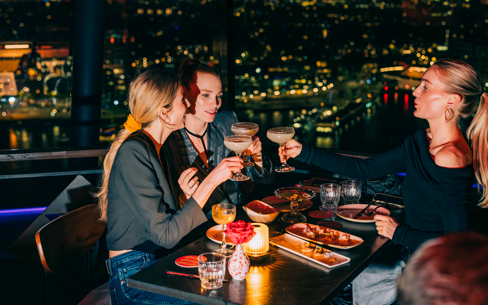 A'DAM Lookout Tickets with 2 Drinks