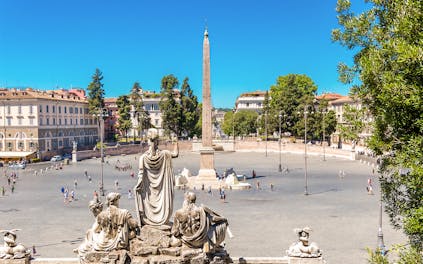 Gate near Piazza del Popolo
