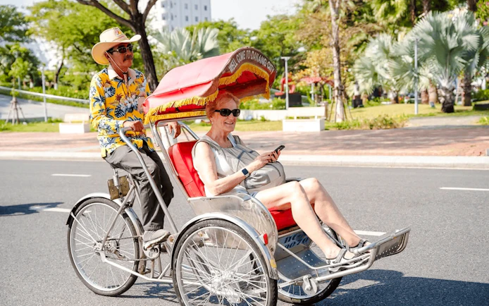Da Nang Private Cycle Rickshaw Tour with Michelin-Selected Food