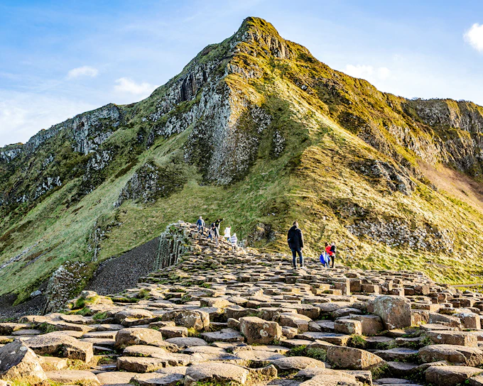From Belfast: Giant's Causeway Full-Day Tour