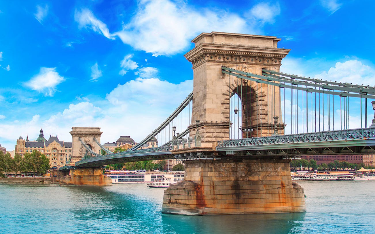 Chain Bridge spanning the Danube River in Budapest, Hungary.