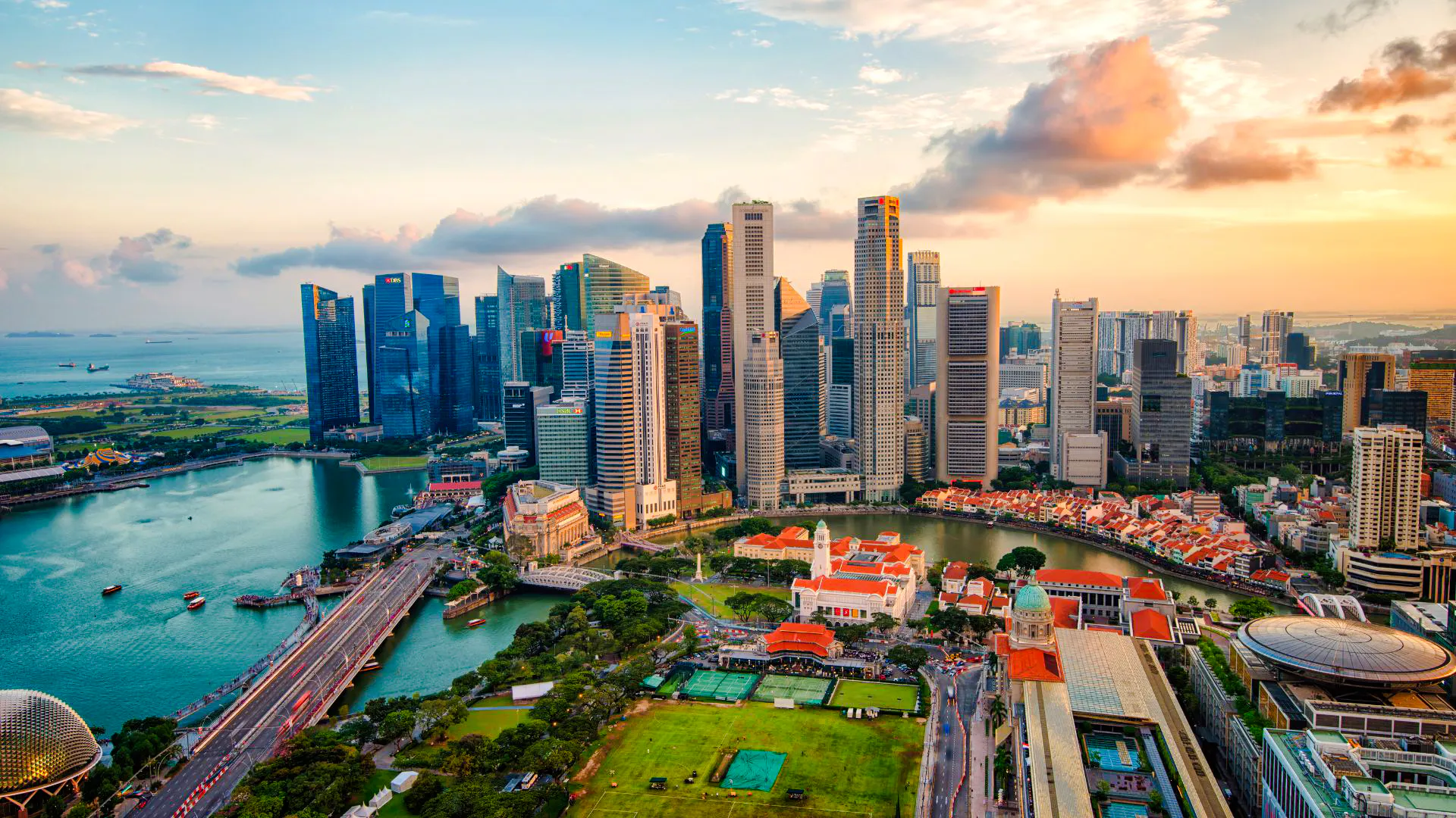 Singapore Private Walking Tour with a Local