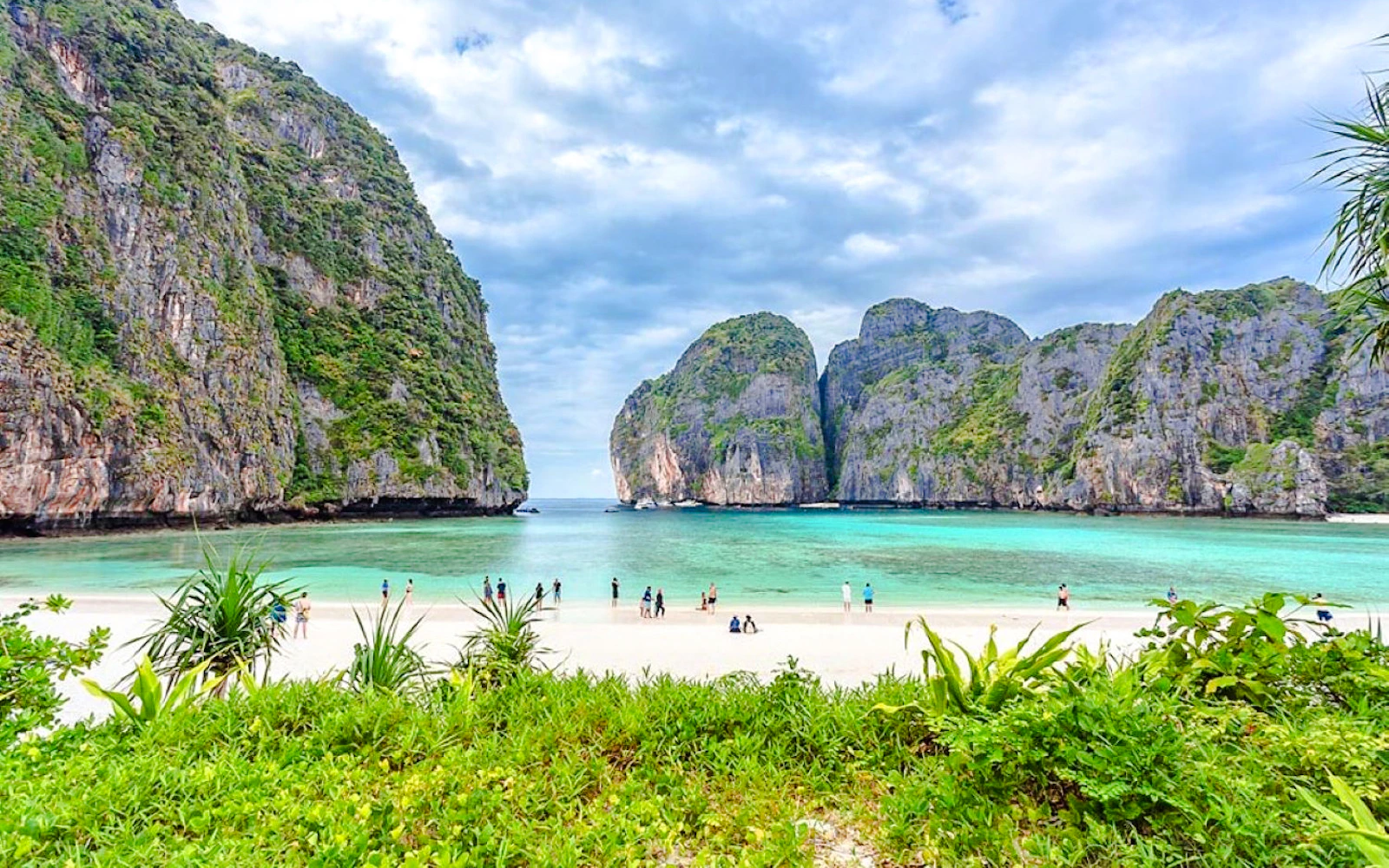 Krabi: Phi Phi Islands & 4 Islands Sunset Speedboat Tour with BBQ Dinner