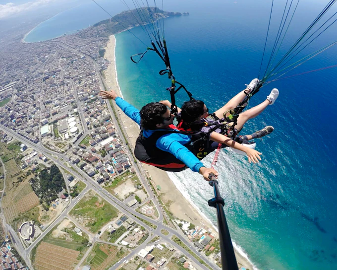 From Antalya: Alanya Paragliding Experience with Cleopatra Beach Landing
