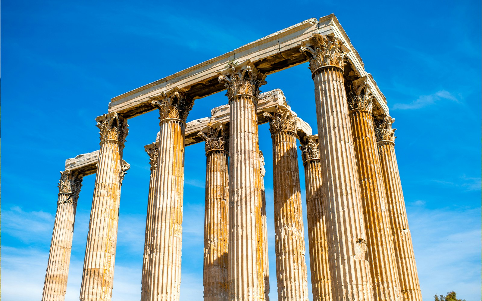 Zeus temple ruins with Corinthian columns in Athens, Greece.