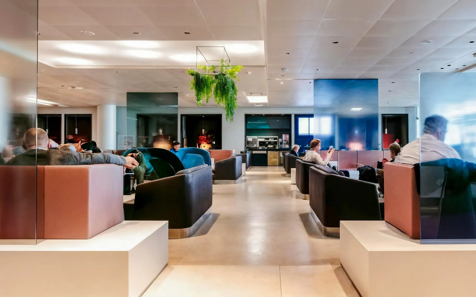 Amsterdam Schiphol Airport: Aspire Lounge No. 26 at Terminal 1 (Schengen) Image 3