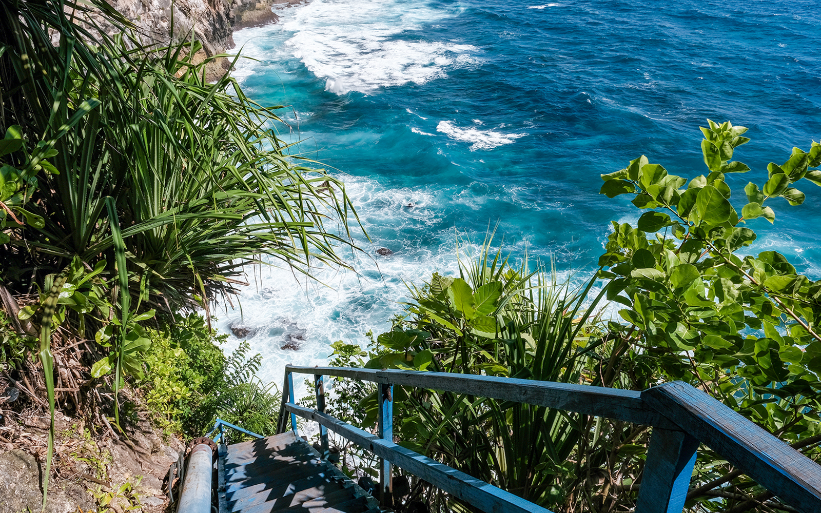 Peguyangan Waterfall