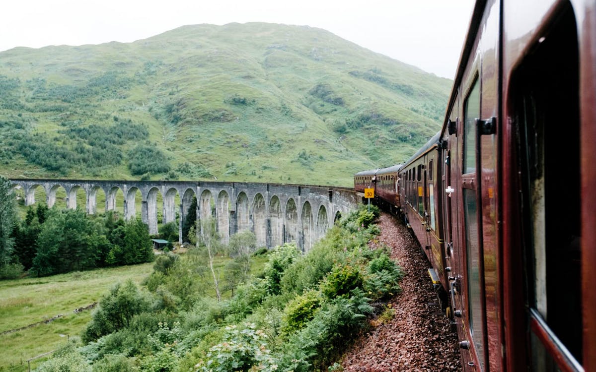 day tour of scottish highlands & jacobite steam train from edinburgh-2 day tour of scottish highlands & jacobite steam train from edinburgh-2