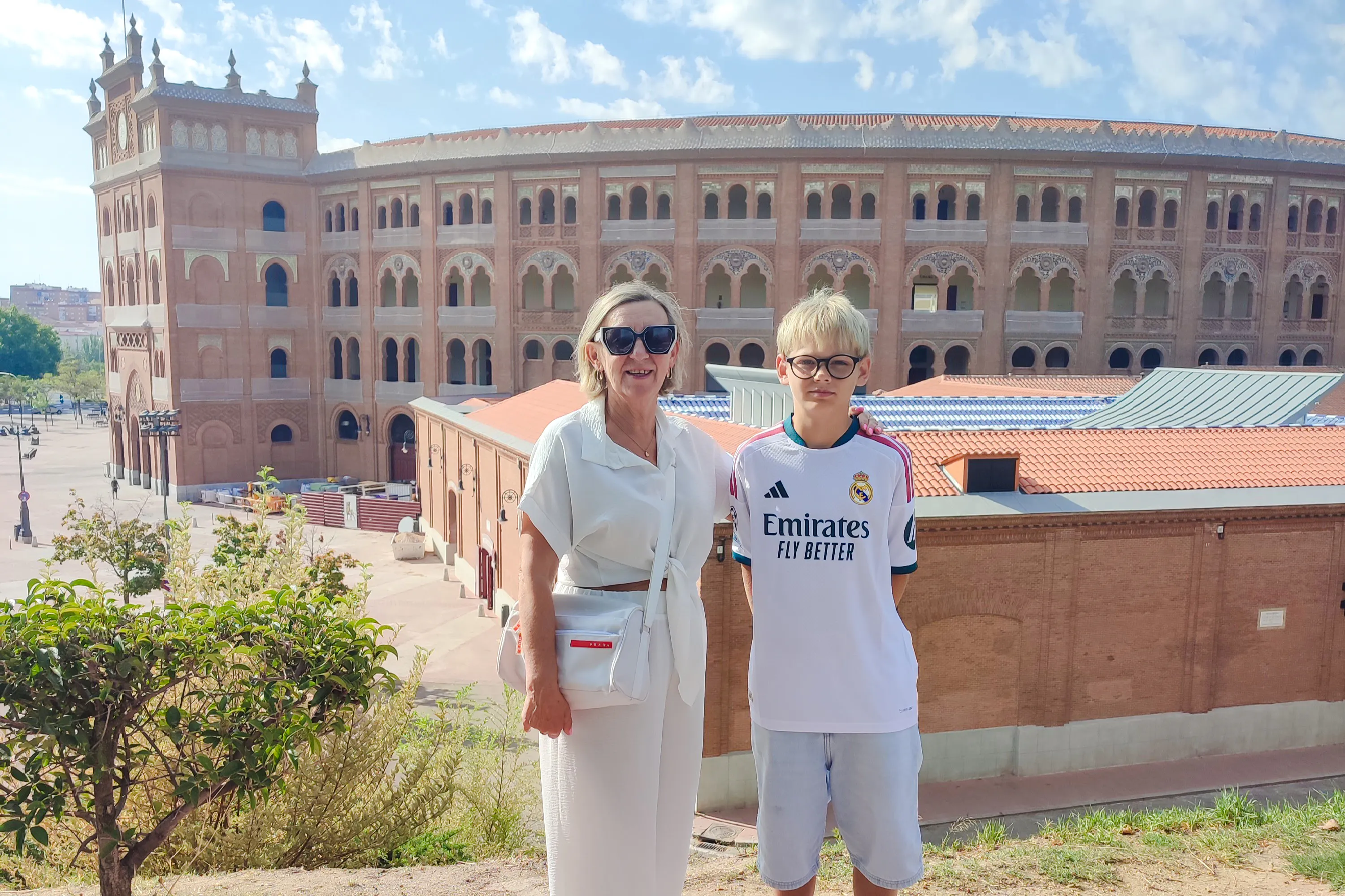 Two people in front of Las Ventas bullring during a private tour in Madrid.