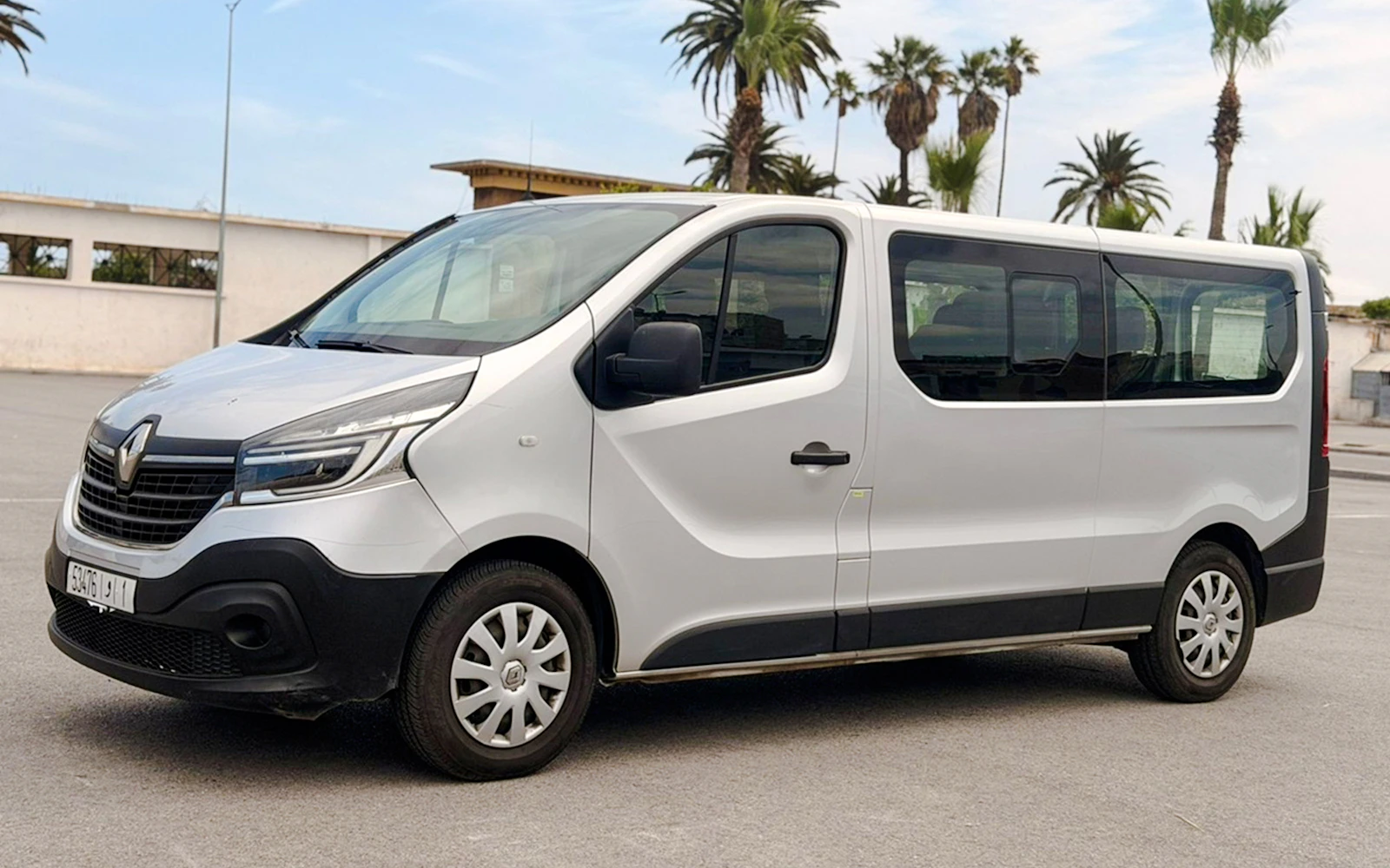 Marrakech Menara Airport to Medina Private Transfer Image 2