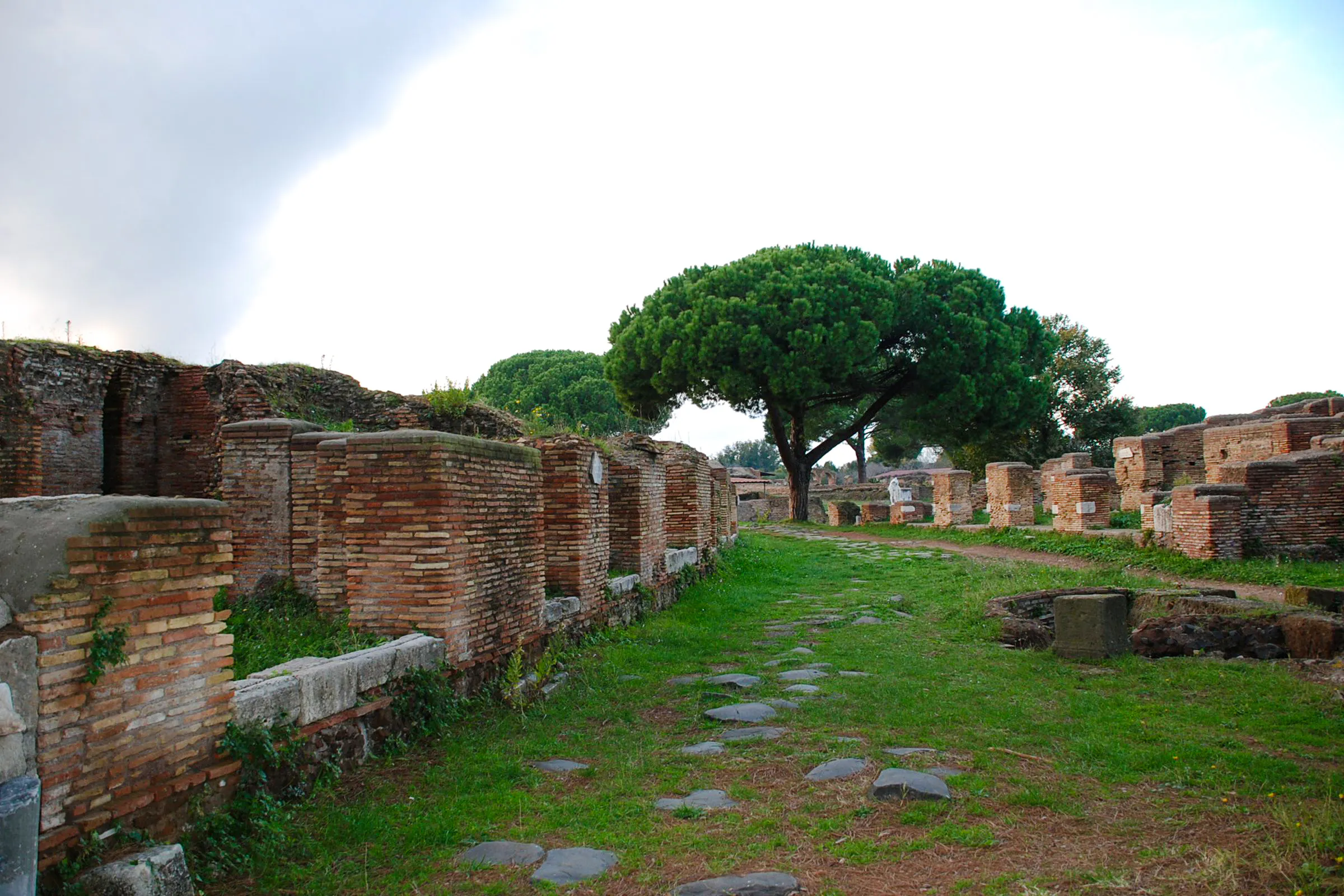 From Rome: Ostia Antica Archaeological Park Guided Tour with Train Tickets