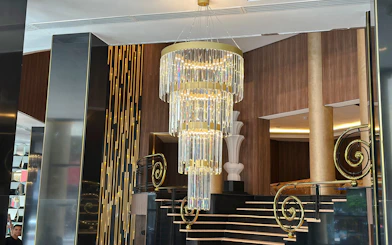 Elegant chandelier in the Roxy Dinner Show venue, Rio de Janeiro.
