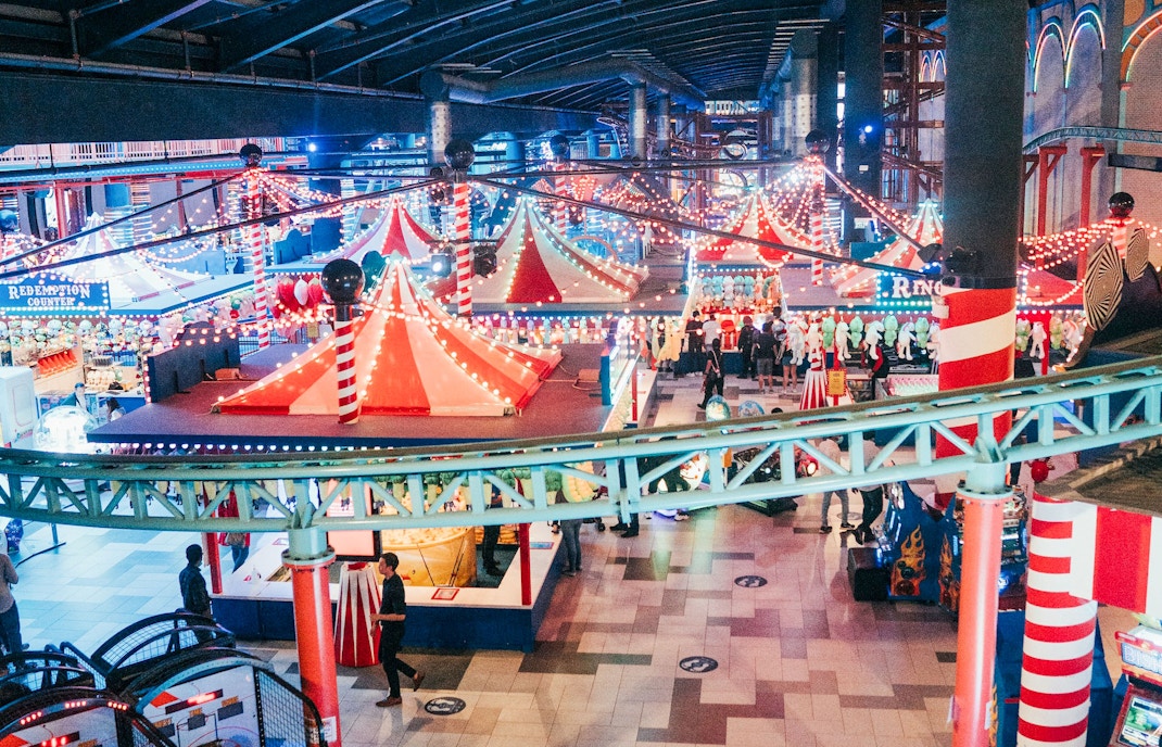 Skytropolis Indoor Theme Park