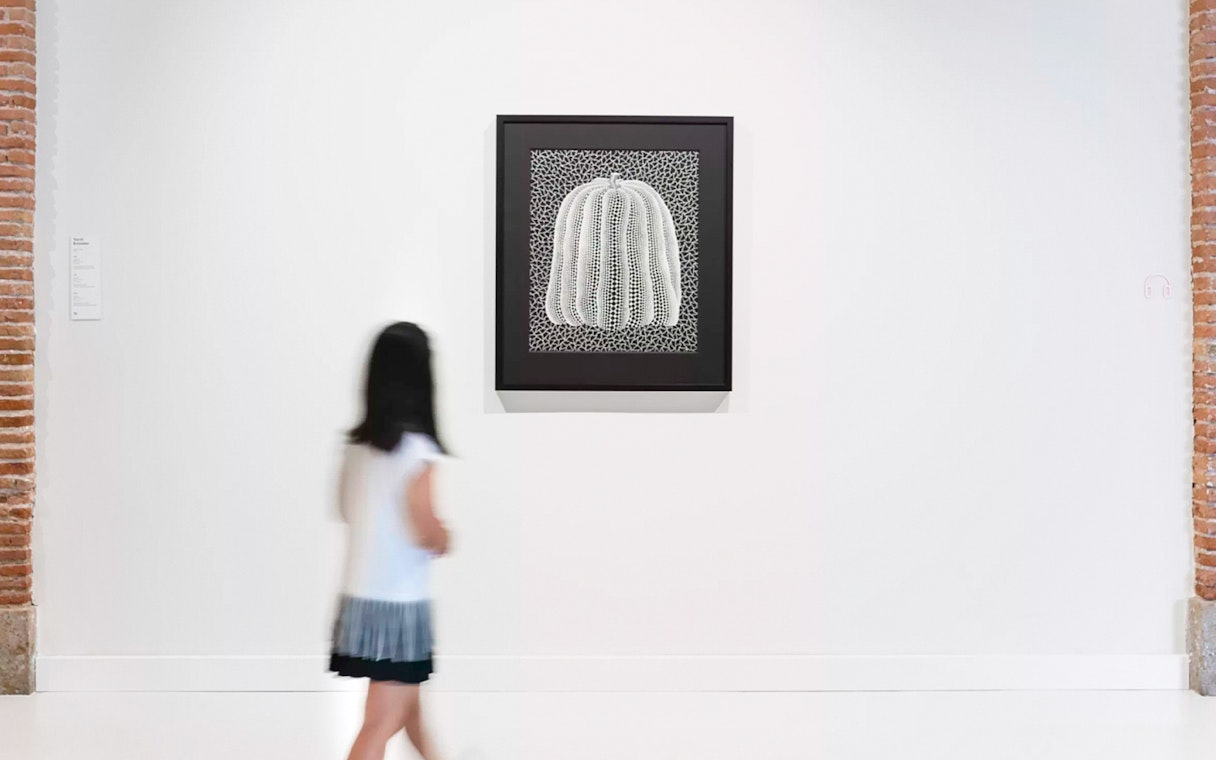 Yayoi Kusama's "Pumpkin White" artwork displayed at Moco Museum Barcelona.