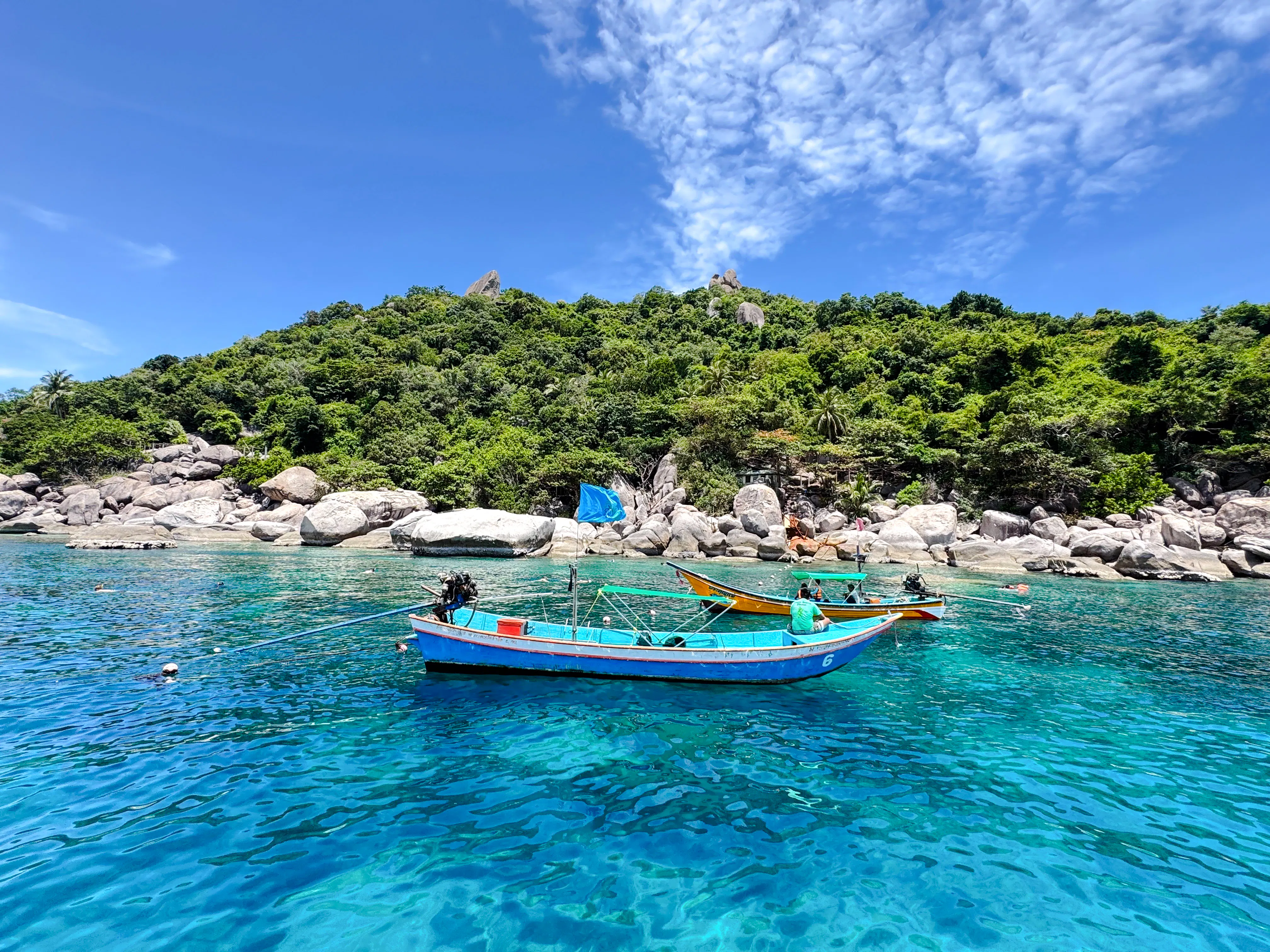 From Koh Samui: Koh Tao and Koh Nang Yuan Snorkeling Tour by Speedboat Image 8