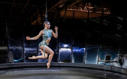 budapest: biglietti per lo spettacolo immersivo “walk my world” di recirquel-2