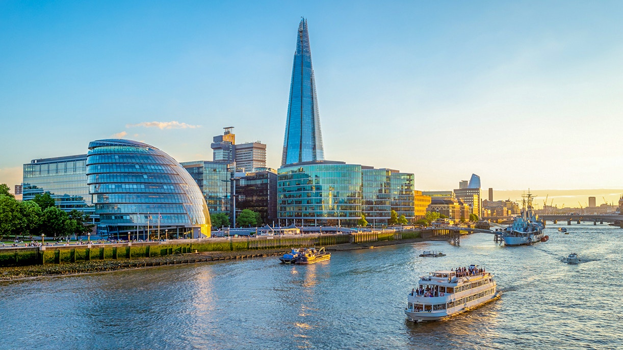 London Travel Guide - Travel Tips