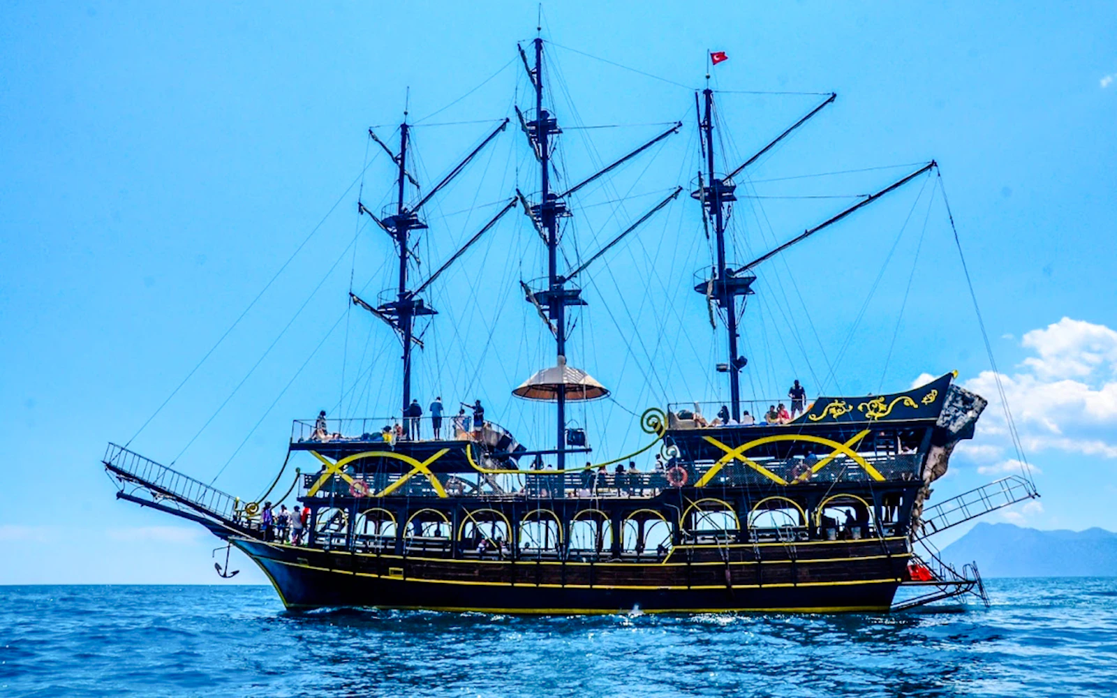 Antalya: Lara Pirate-Themed Boat Trip with Lunch Image 7