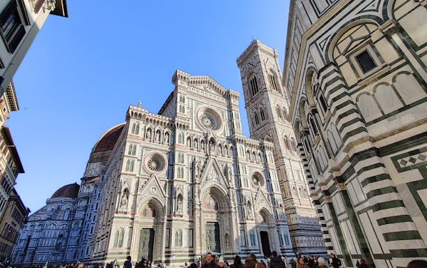 Florence Cathedral facade and bell tower on a guided tour in Florence.