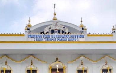 Sikh Temple Pasar Baru facade in Jakarta, part of the cultural journey tour.