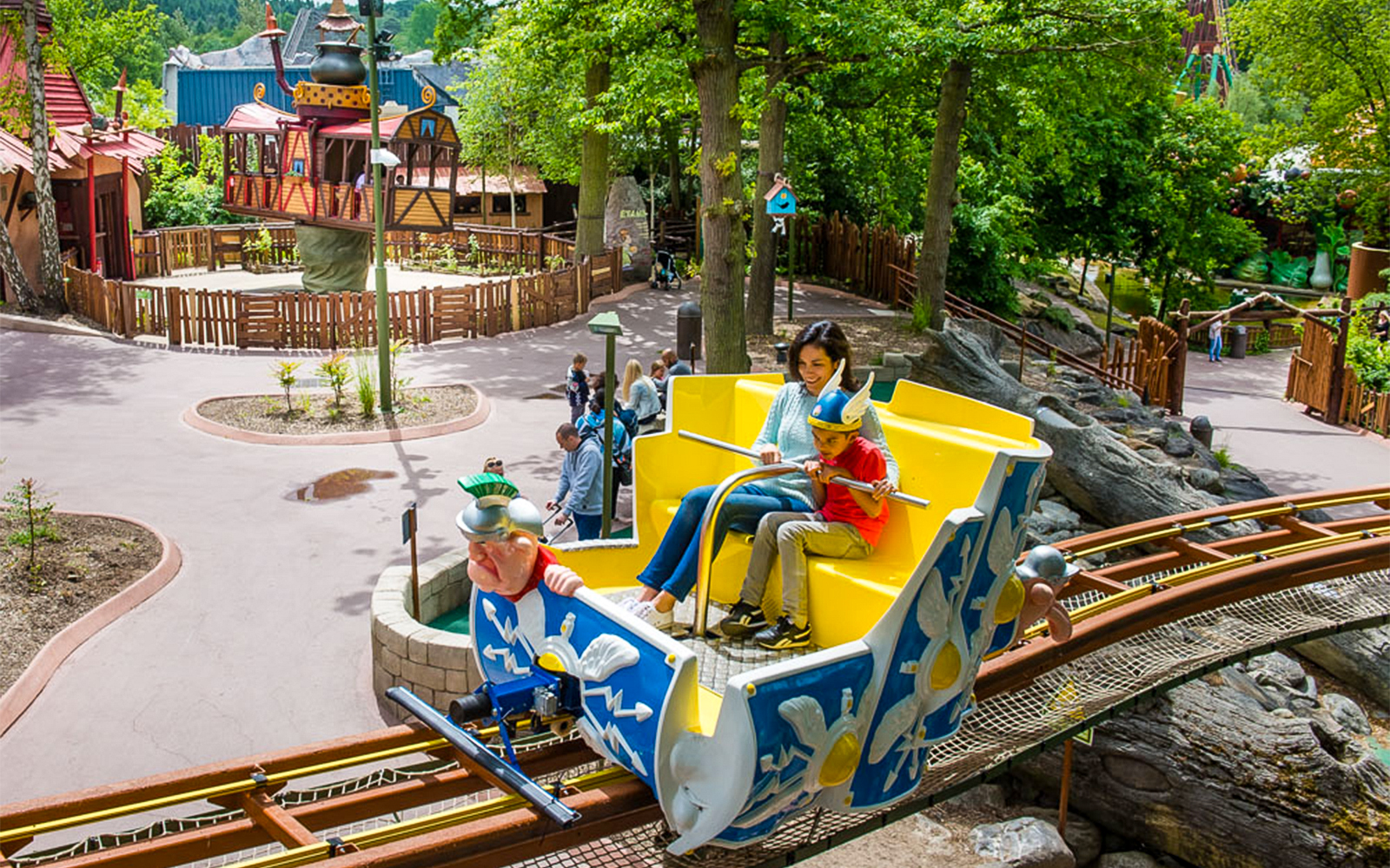 Parc Asterix Rides
