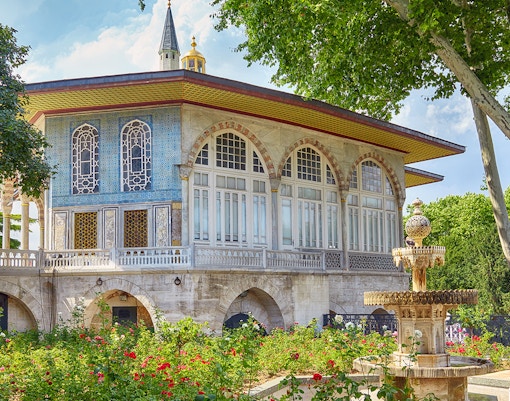 topkapi palace baghdad kiosk