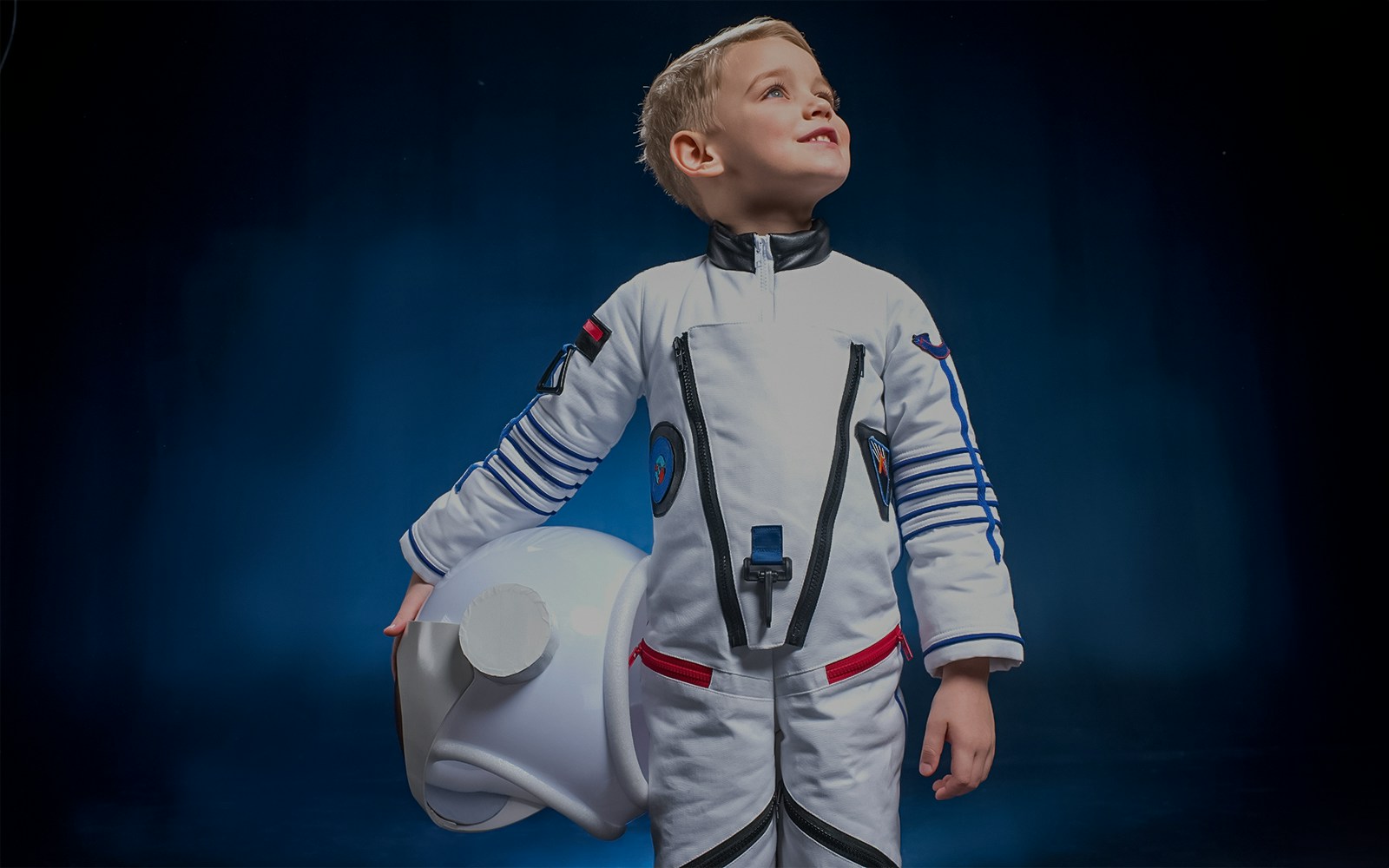 child role playing as astronaut at kidzania dubai