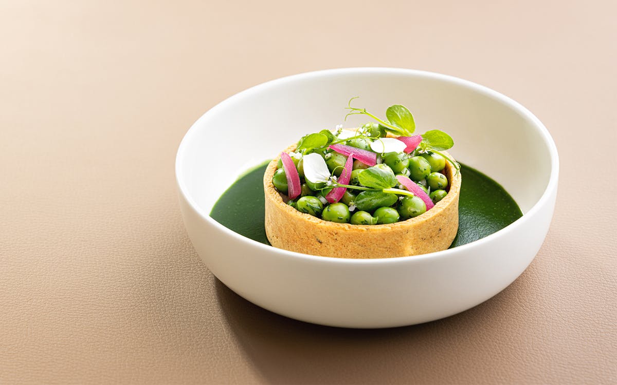 eiffel tower's madame brasserie lunch 12 pm-9 eiffel tower's madame brasserie lunch 12 pm-9