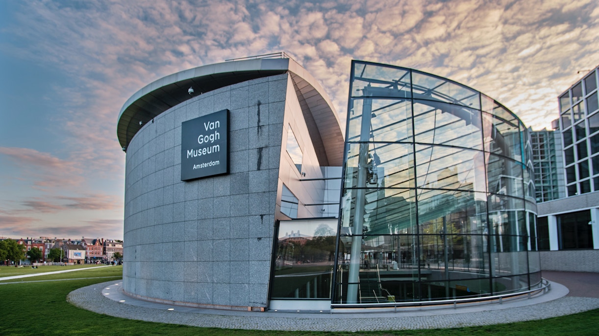 What are the Van Gogh Museum Opening Hours?