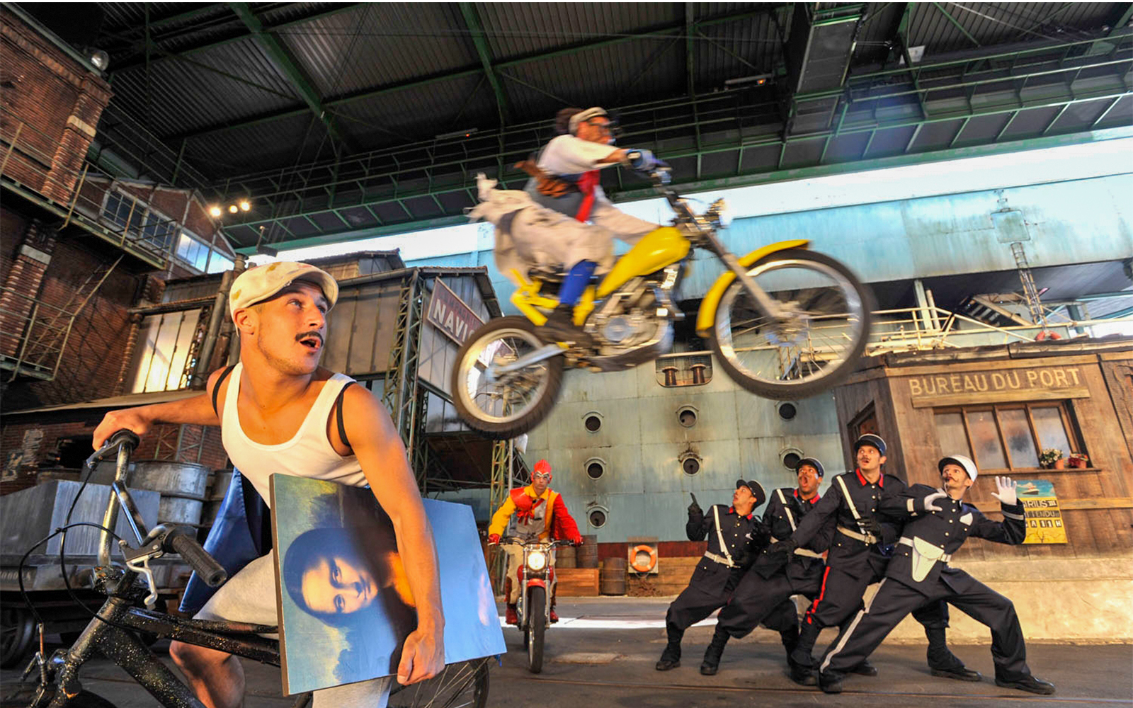 Parc Asterix Main basse sur la Joconde