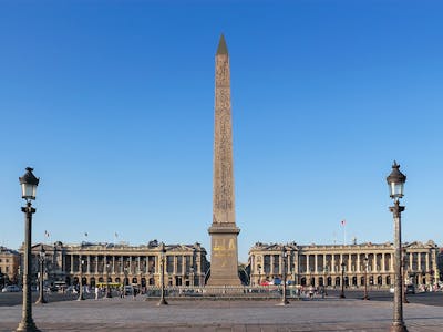 Montmartre Tour - Champs-Élysées