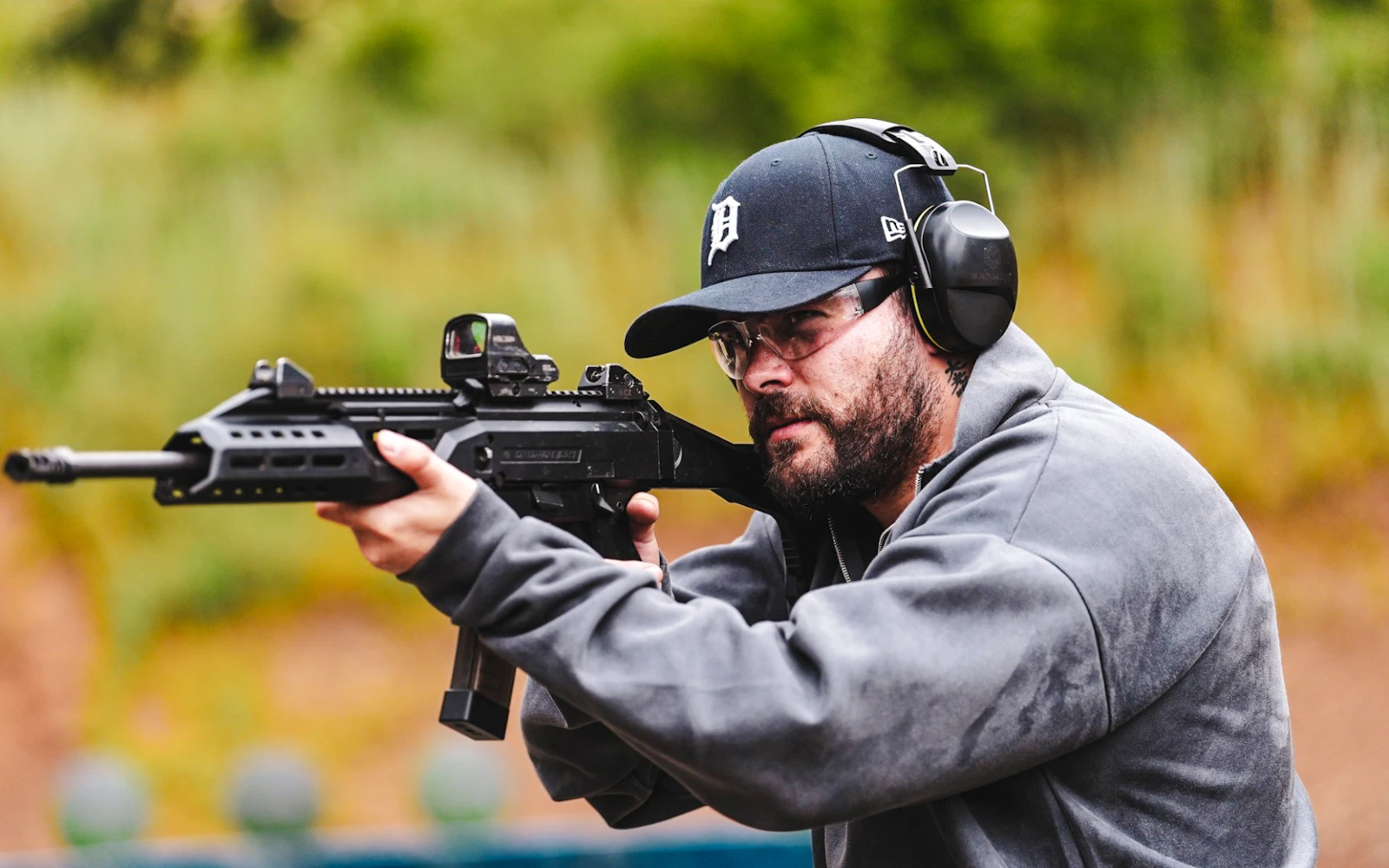 Belgrade Outdoor Shooting Range Experience Image 10