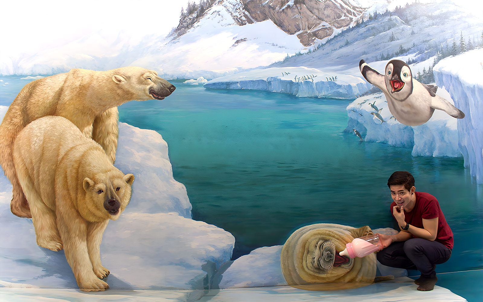 Polar bears and penguins in 3D art at Art in Paradise Pattaya.