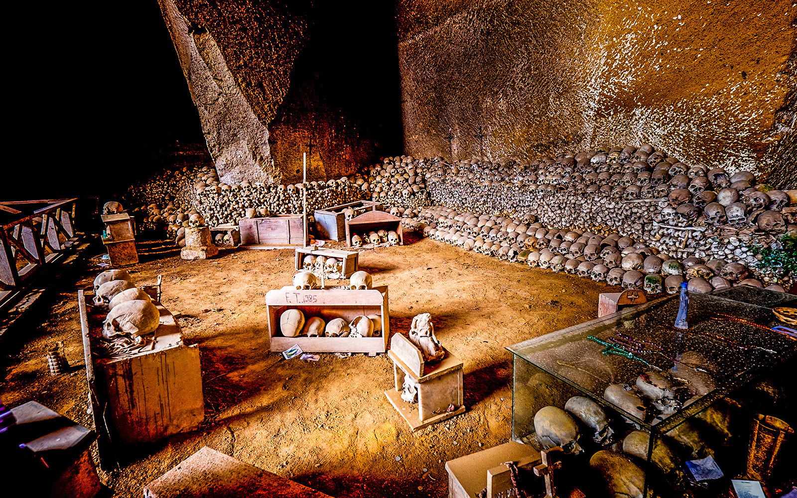 Cimitero delle Fontanelle