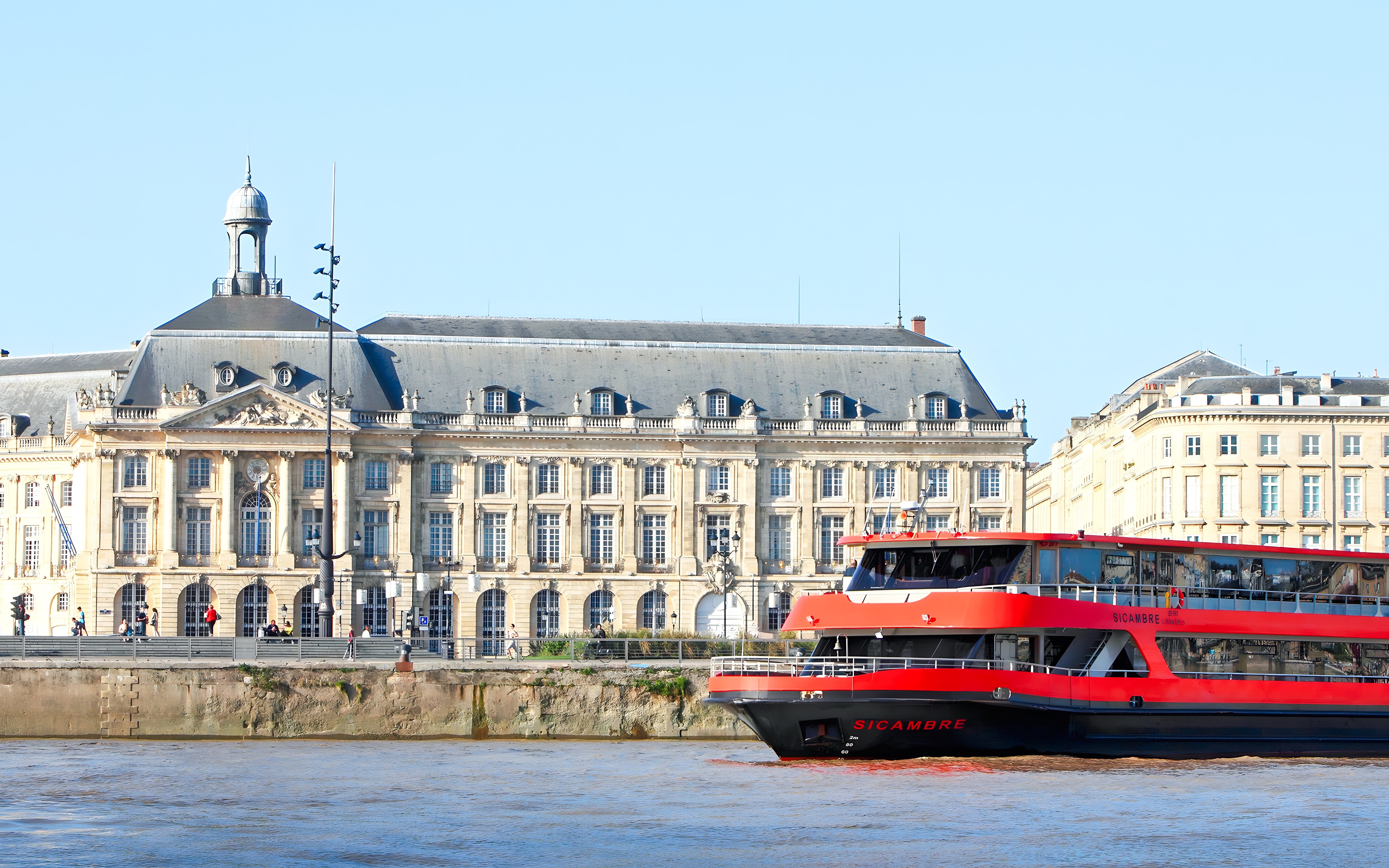 Bateaux Bordelais lunch cruise passing Place de la Bourse, Bordeaux.
